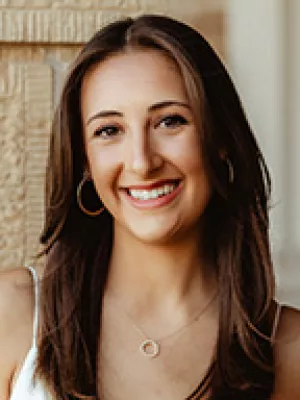 Micehelle Conte headshot